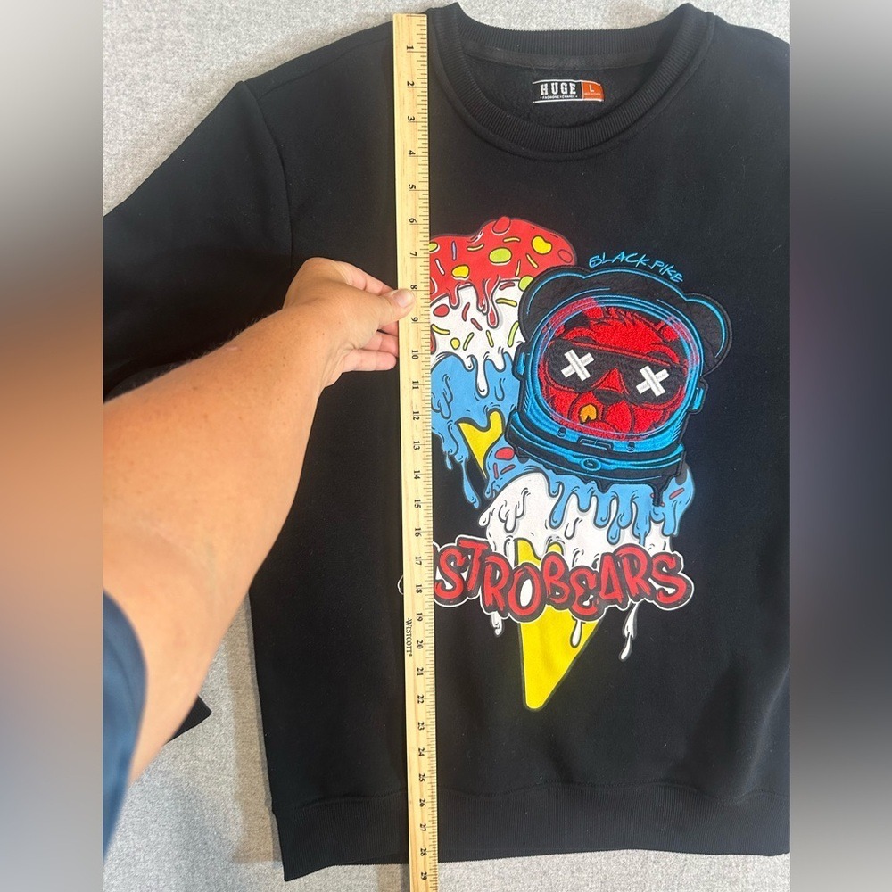 Black Pike Astro Bears Textured Graphic Sweatshirt Ice Cream Dead Eyes Bear Med - Picture 4 of 11